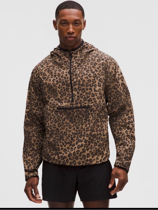 lululemon athletica Other - Lululemon Multi-Pocket Running Anorak Leopard NWT XS and S